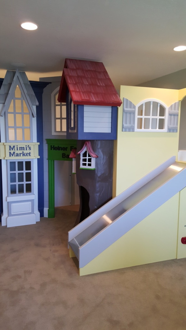 Storefront Playhouse with Treehouse